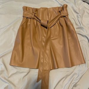 ZARA Faux leather short
